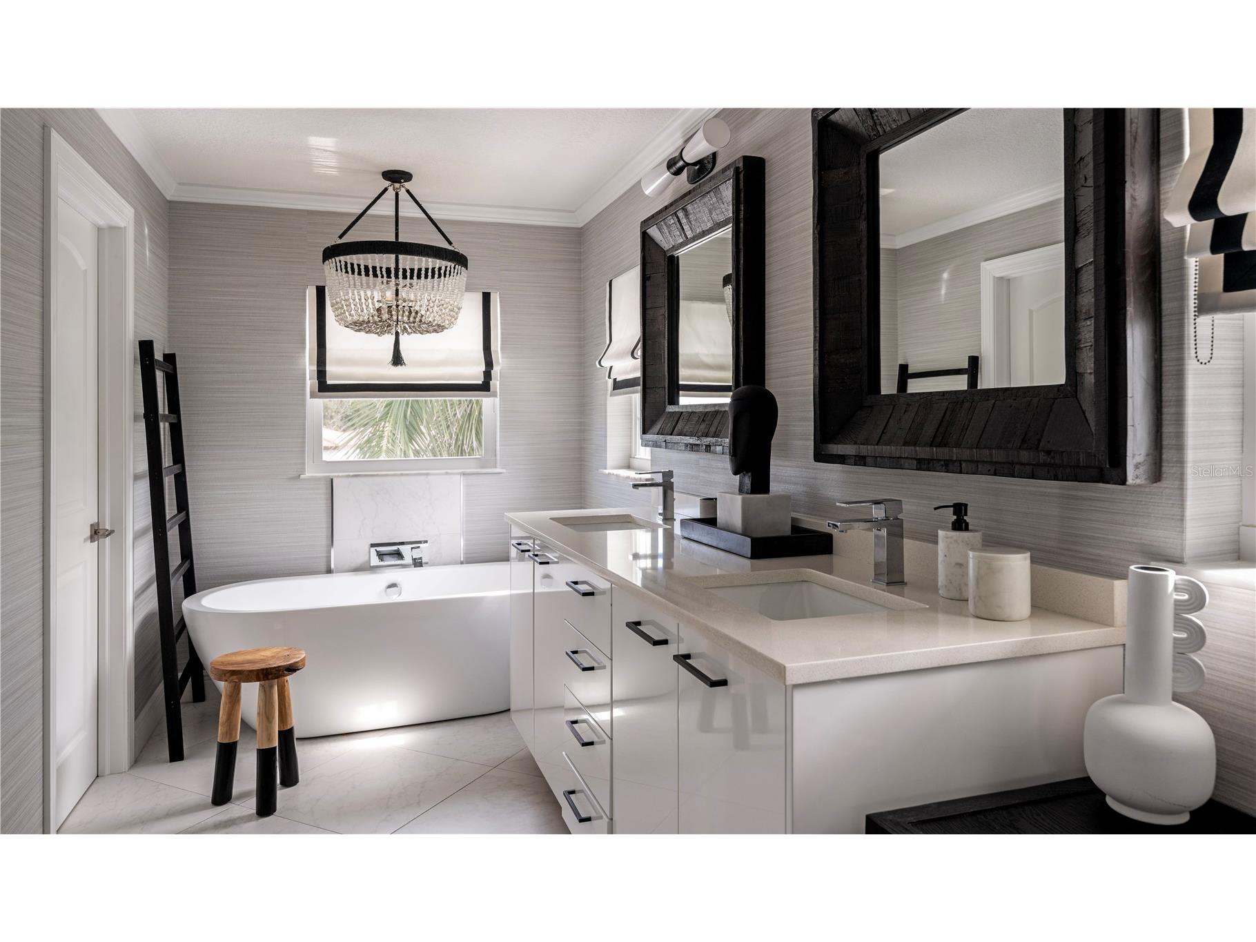 6448 Hollywood Boulevard Sarasota FL 34231 - INTACOASTAL WATERWAY A4697076 image57