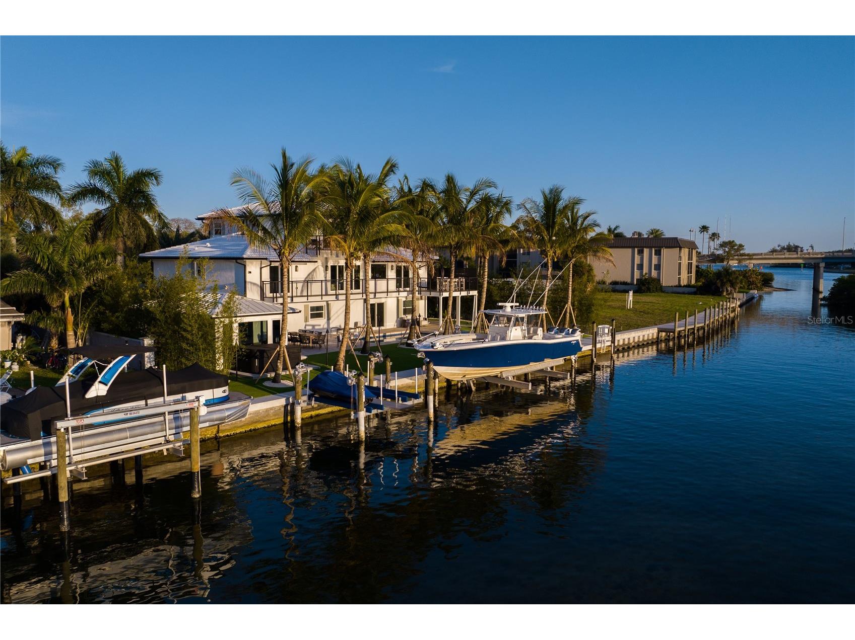 6448 Hollywood Boulevard Sarasota FL 34231 - INTACOASTAL WATERWAY A4697076 image8