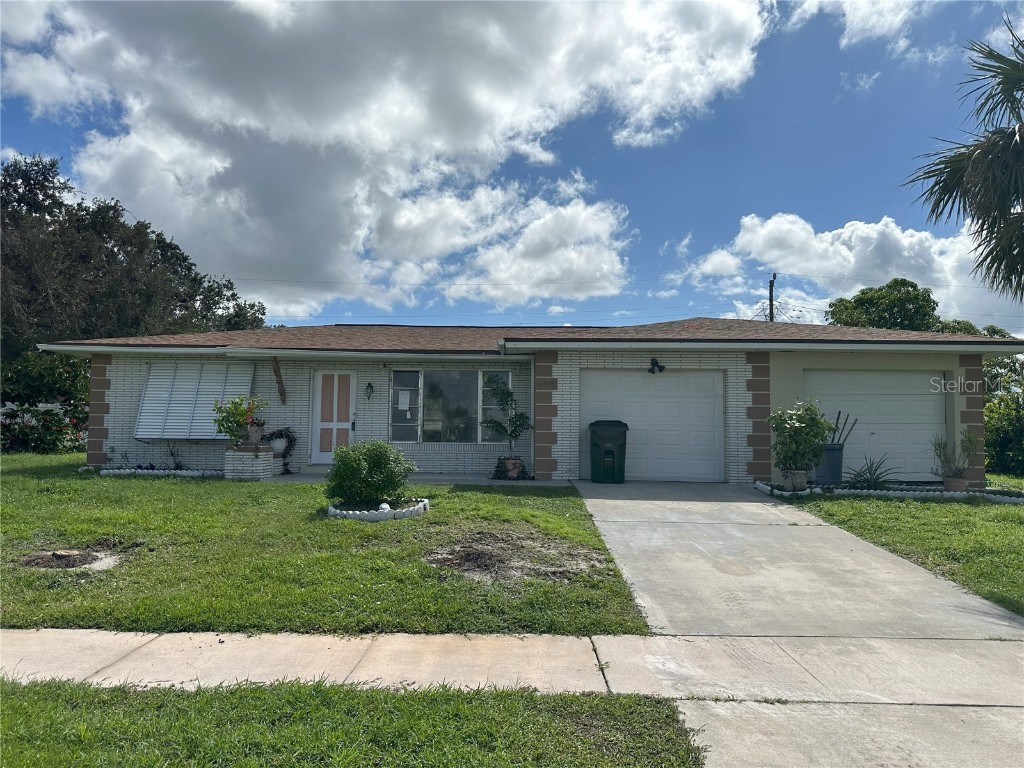 6448 Pan American Boulevard North Port FL 34287 C7479912 image1