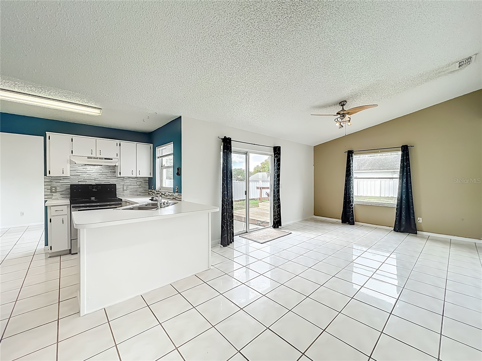 6449 Royal Tern Street Orlando FL 32810 O6390368 image19