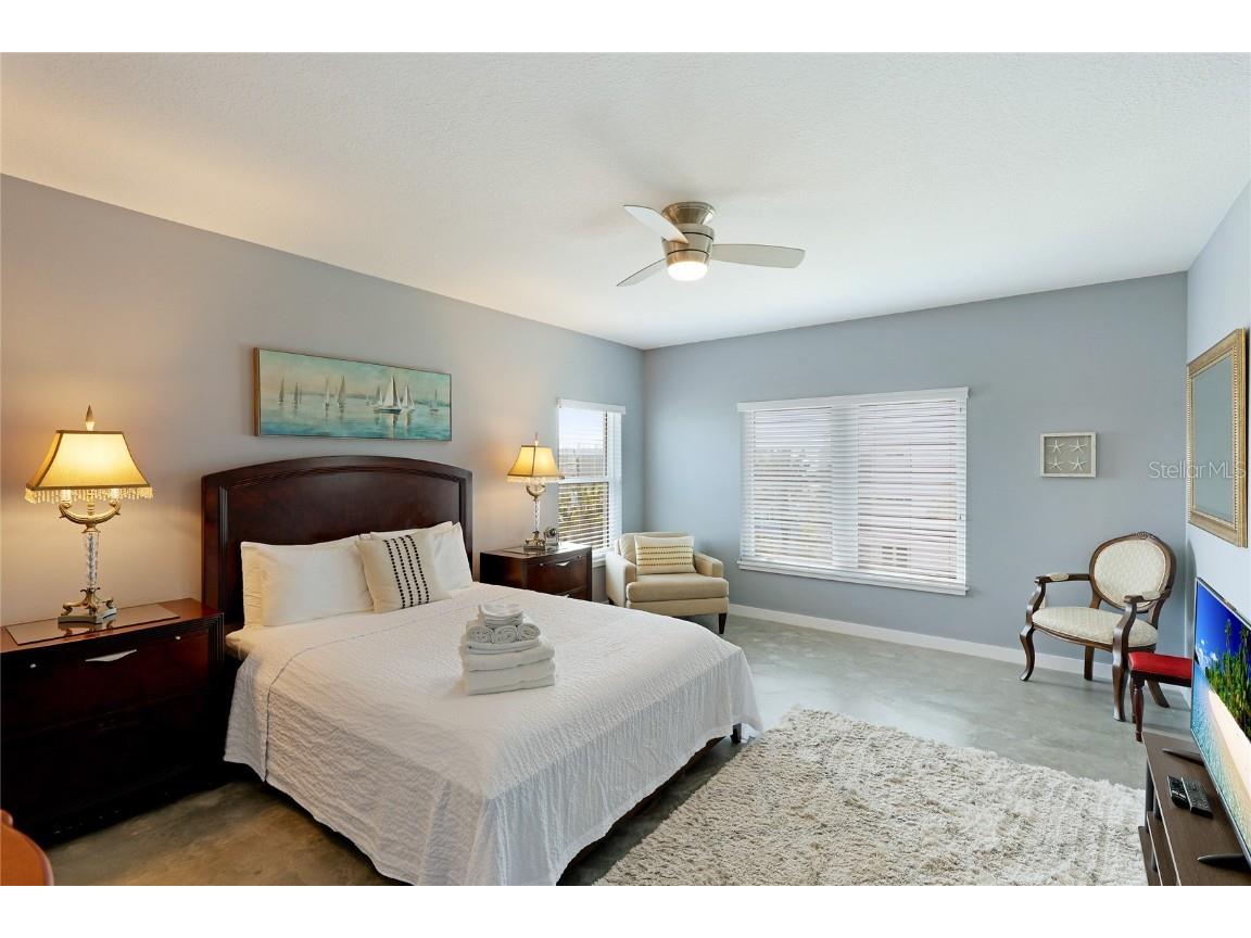 645 Beach Road, Sarasota, FL, 34242 MLS A4601243 Edina Realty