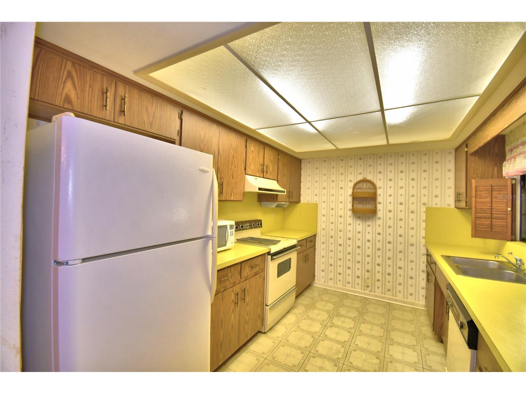 645 Broadmoor Circle #645 Winter Haven FL 33884 P4938978 image16