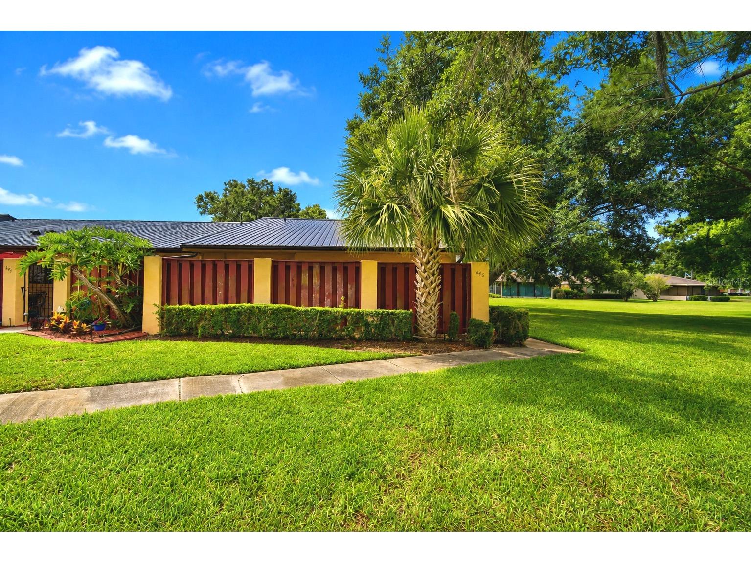 645 Broadmoor Circle #645 Winter Haven FL 33884 P4938978 image2