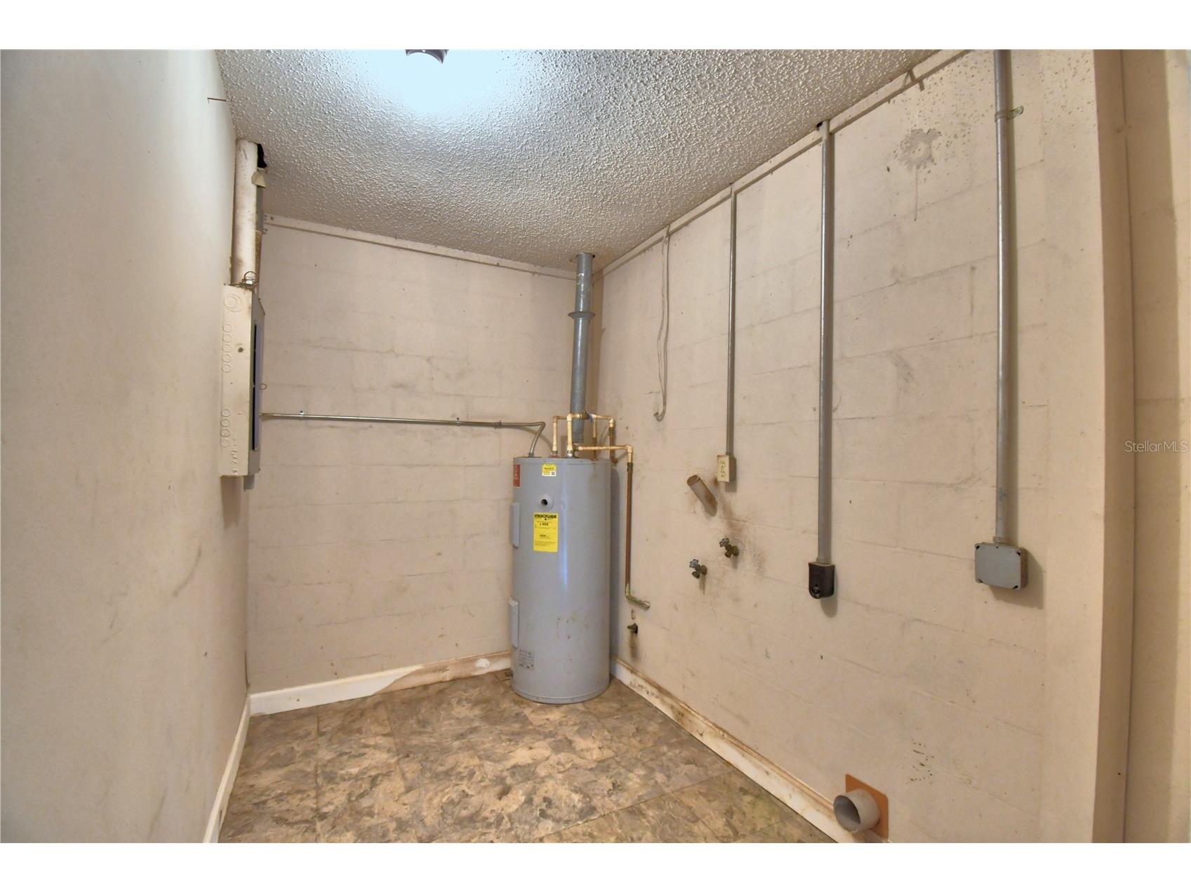 645 Broadmoor Circle #645 Winter Haven FL 33884 P4938978 image28