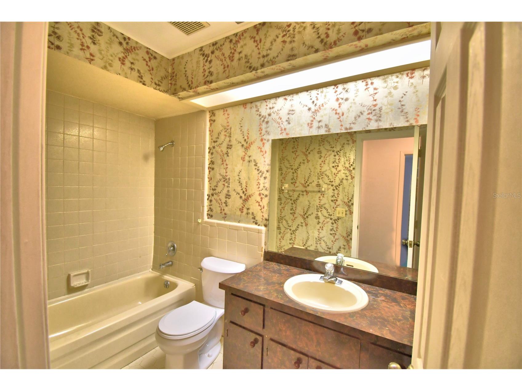 645 Broadmoor Circle #645 Winter Haven FL 33884 P4938978 image31