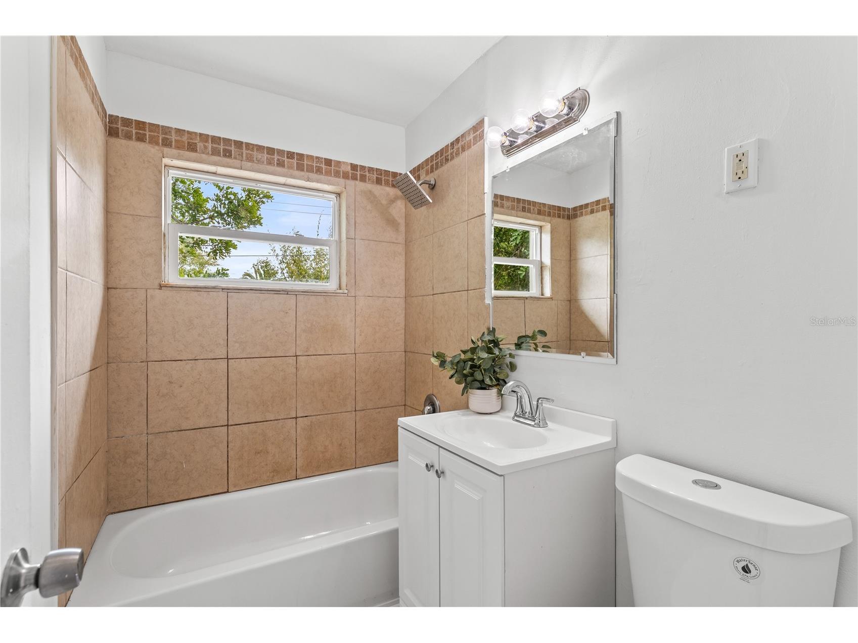 645 Dalton Boulevard Port Charlotte FL 33952 TB8480561 image15