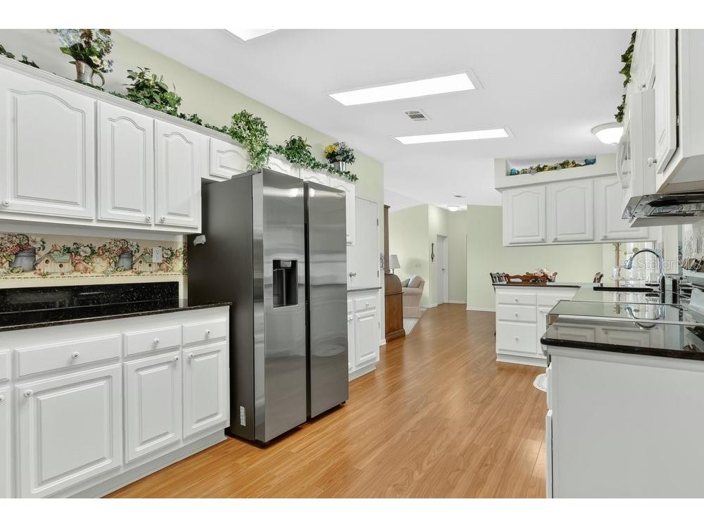 645 Dreama Drive Davenport FL 33897 - LAKE DAVENPORT L4960857 image5