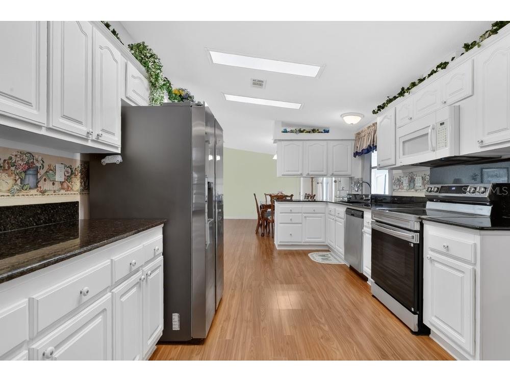 645 Dreama Drive Davenport FL 33897 - LAKE DAVENPORT L4960857 image7