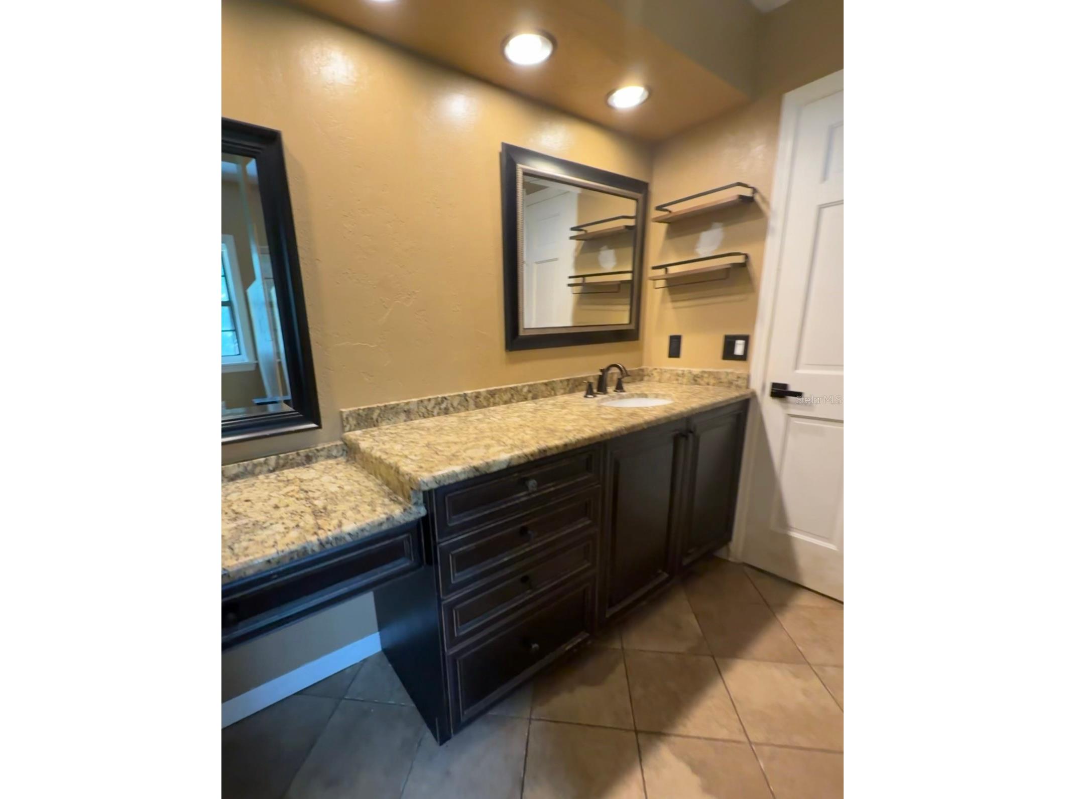 645 SE 21st Place Ocala FL 34471 OM725860 image16