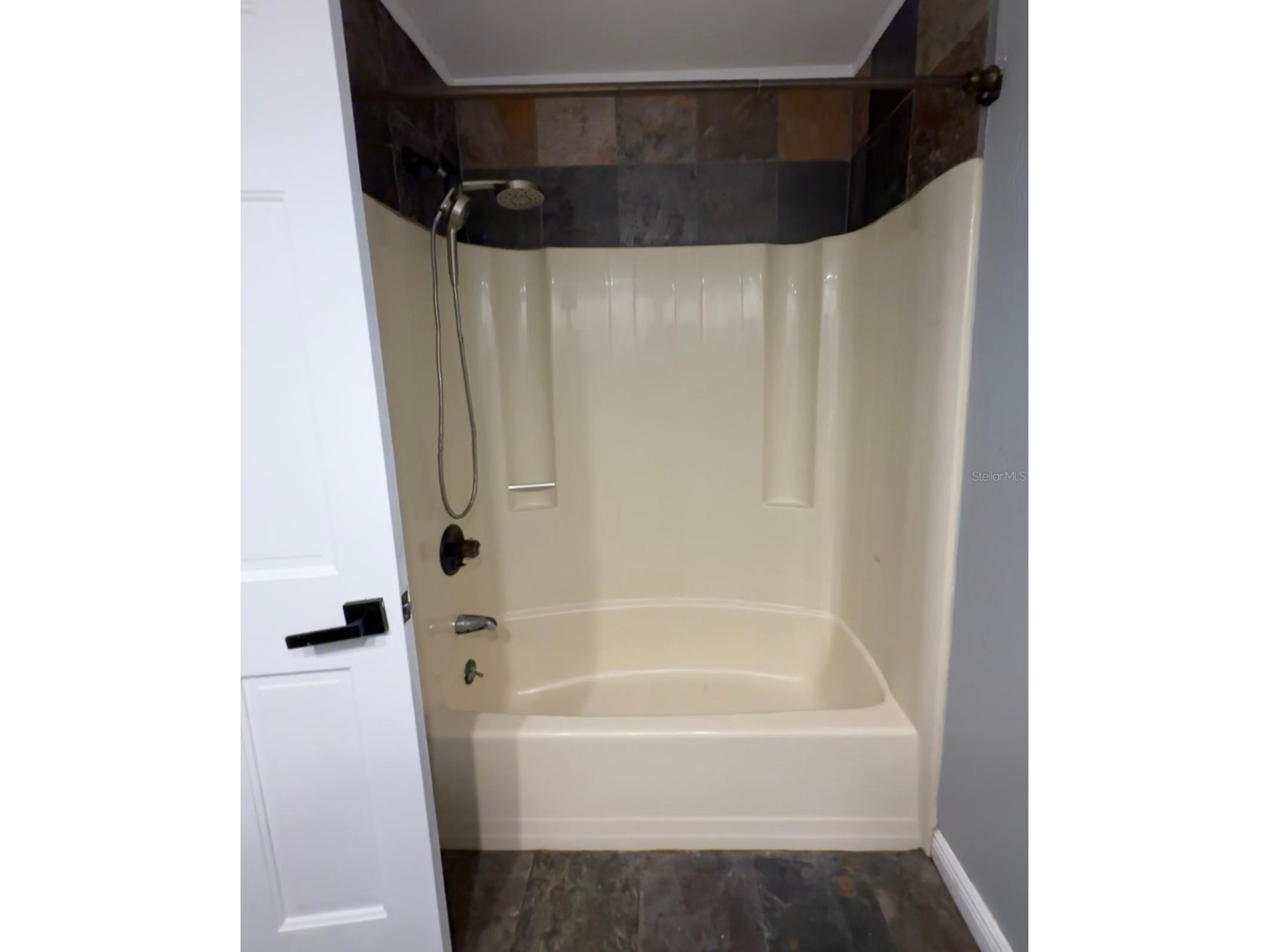 645 SE 21st Place Ocala FL 34471 OM725860 image23