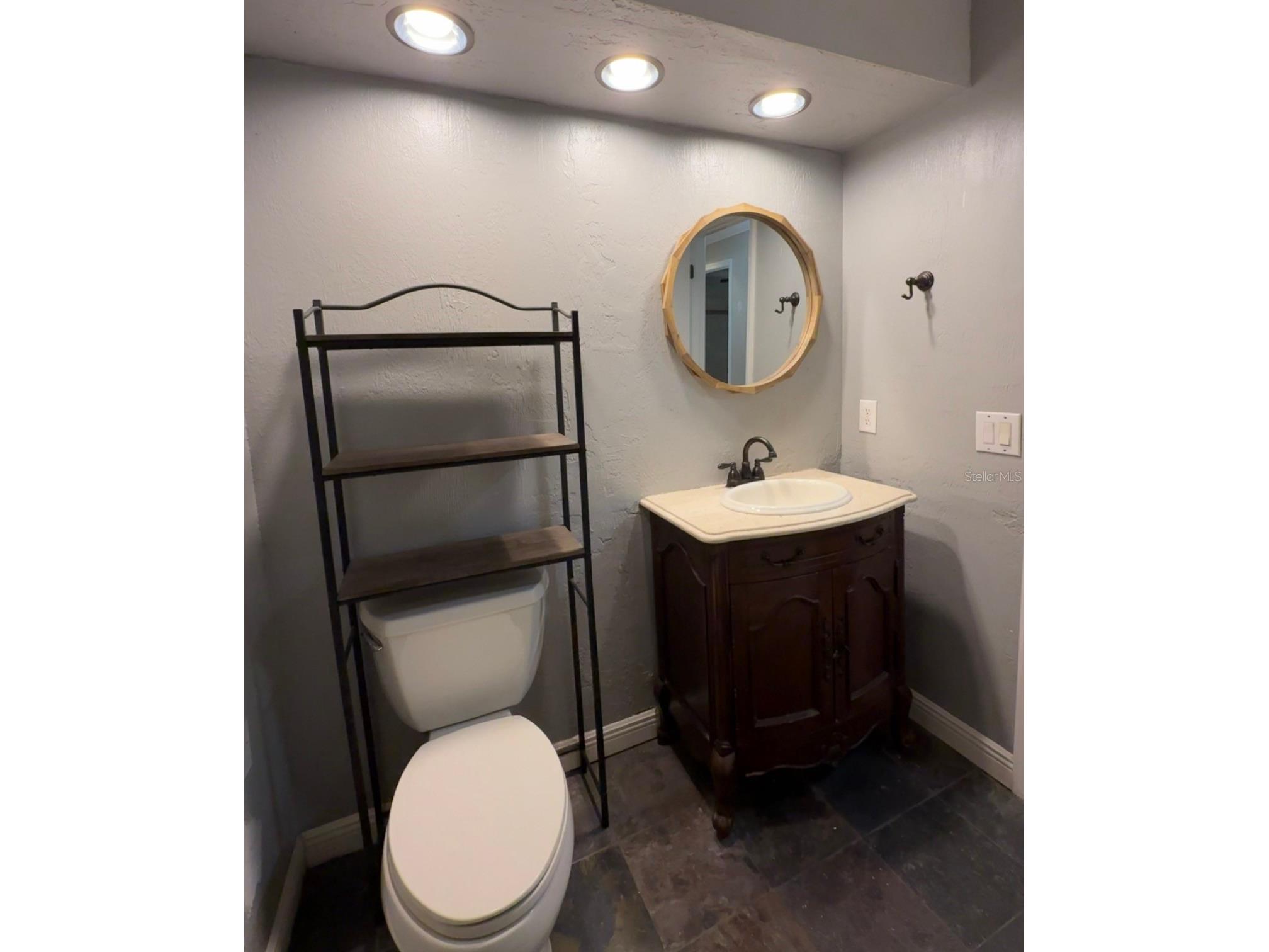 645 SE 21st Place Ocala FL 34471 OM725860 image24