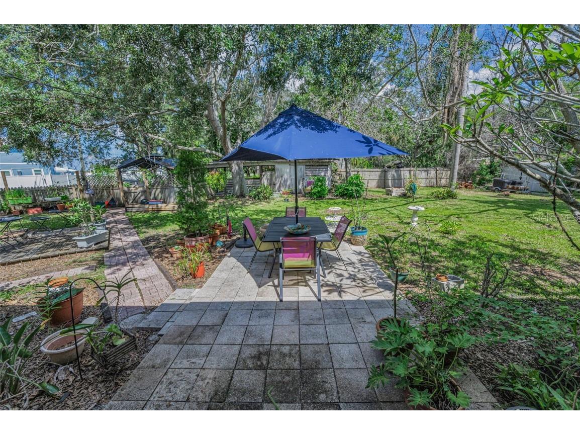 645 Villagrande Avenue S Saint Petersburg FL 33707 TB8420413 image8