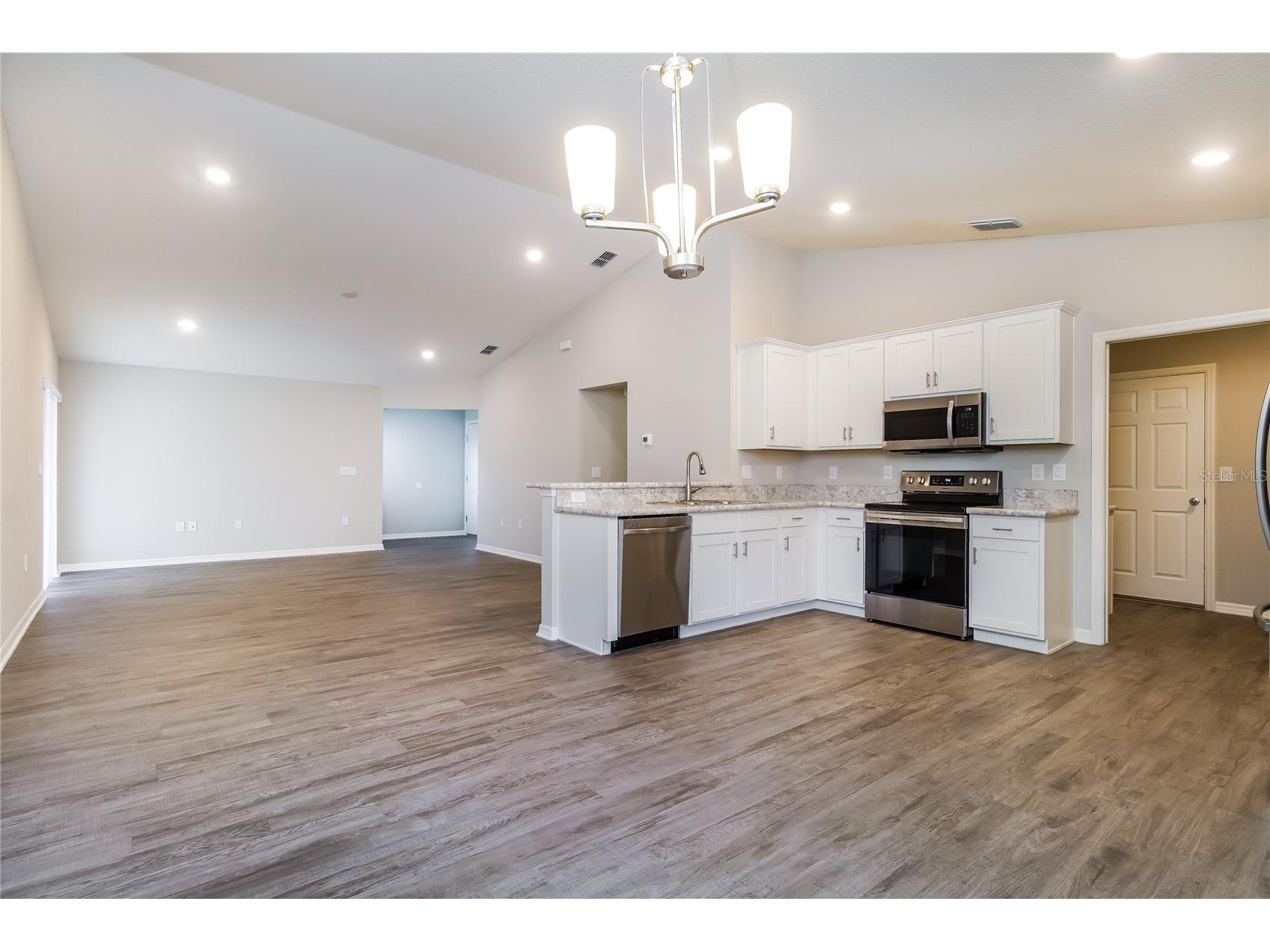 645 Vittorio Drive Winter Haven FL 33884 TB8522149 image3