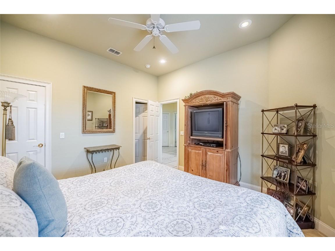 645 Whisper Woods Drive Lakeland FL 33813 L4952982 image37