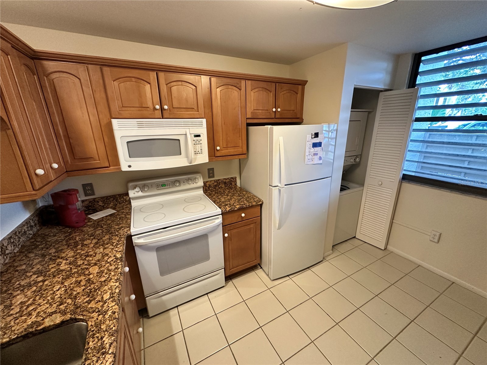 645 Woodlawn Drive Bradenton FL 34210 A4681548 image3