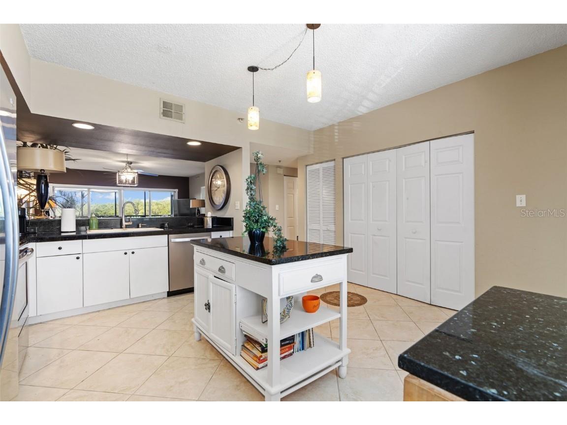 6450 Shoreline Drive #9105 Saint Petersburg FL 33708 - LONG BAYOU TB8311731 image12