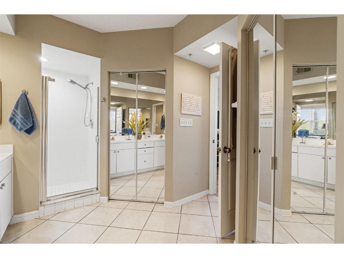 6450 Shoreline Drive #9105 Saint Petersburg FL 33708 - LONG BAYOU TB8311731 image17