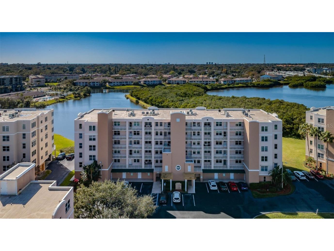 6450 Shoreline Drive #9201 Saint Petersburg FL 33708 U8217250 image1