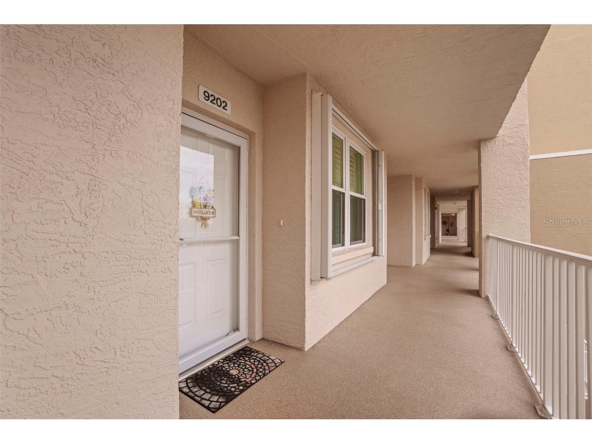 6450 Shoreline Drive #9202 Saint Petersburg FL 33708 TB8402878 image3