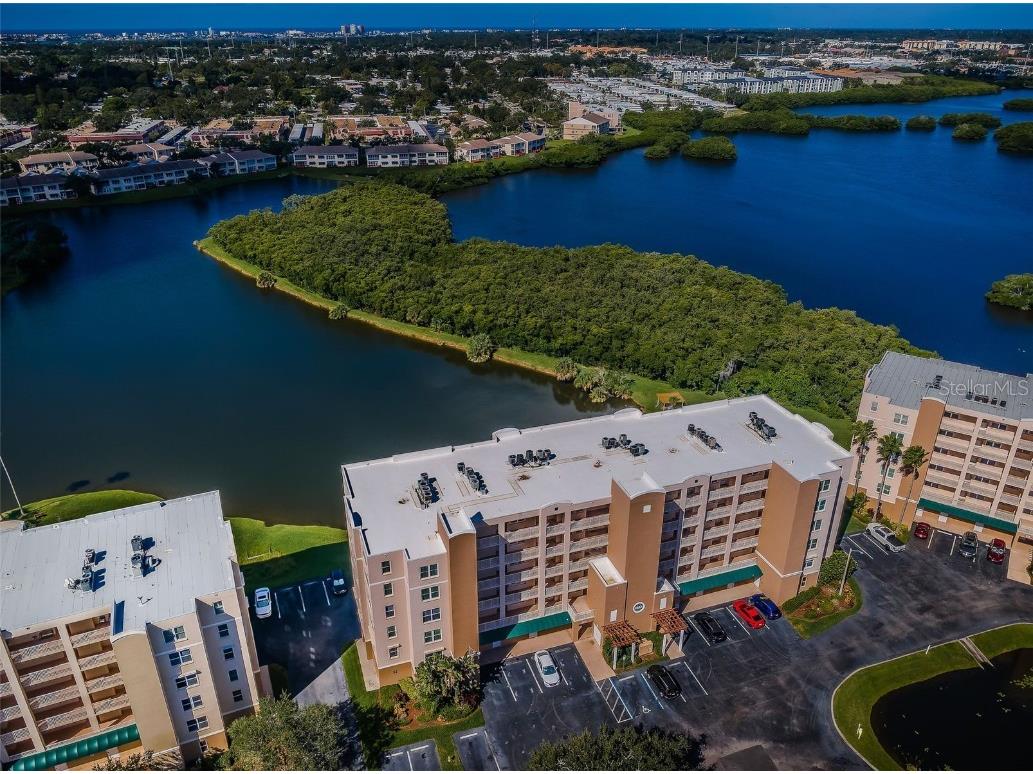 6450 Shoreline Drive #9203 Saint Petersburg FL 33708 TB8433846 image1