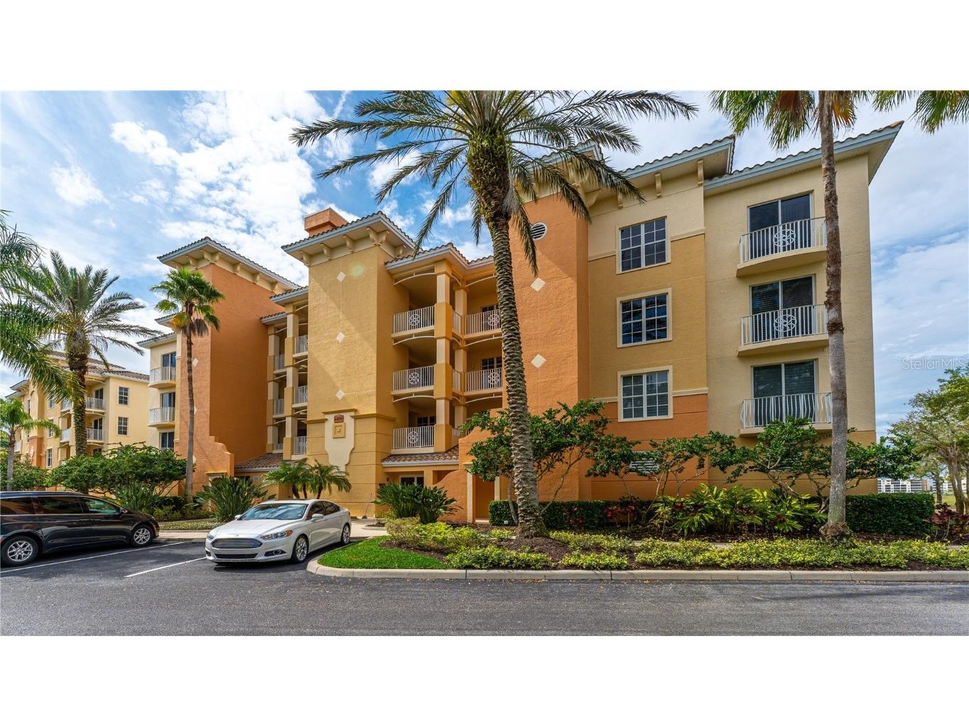 6450 Watercrest Way #302 Lakewood Ranch FL 34202 A4600938 image1