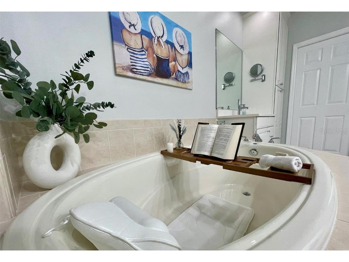 6450 Watercrest Way #402 Lakewood Ranch FL 34202 O6231098 image29