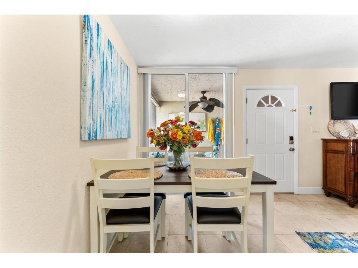 6451 Elmwood Avenue #H Sarasota FL 34231 A4673809 image22