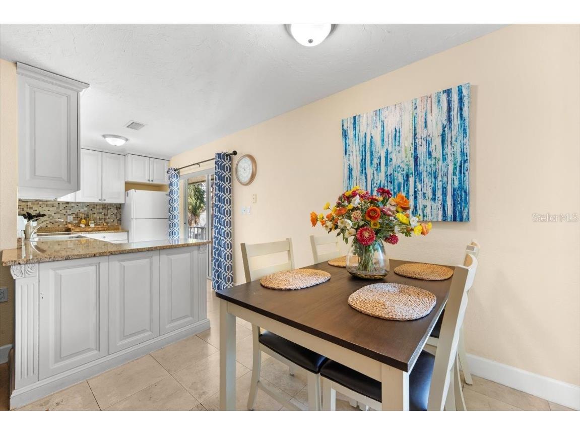 6451 Elmwood Avenue #H Sarasota FL 34231 A4673809 image25