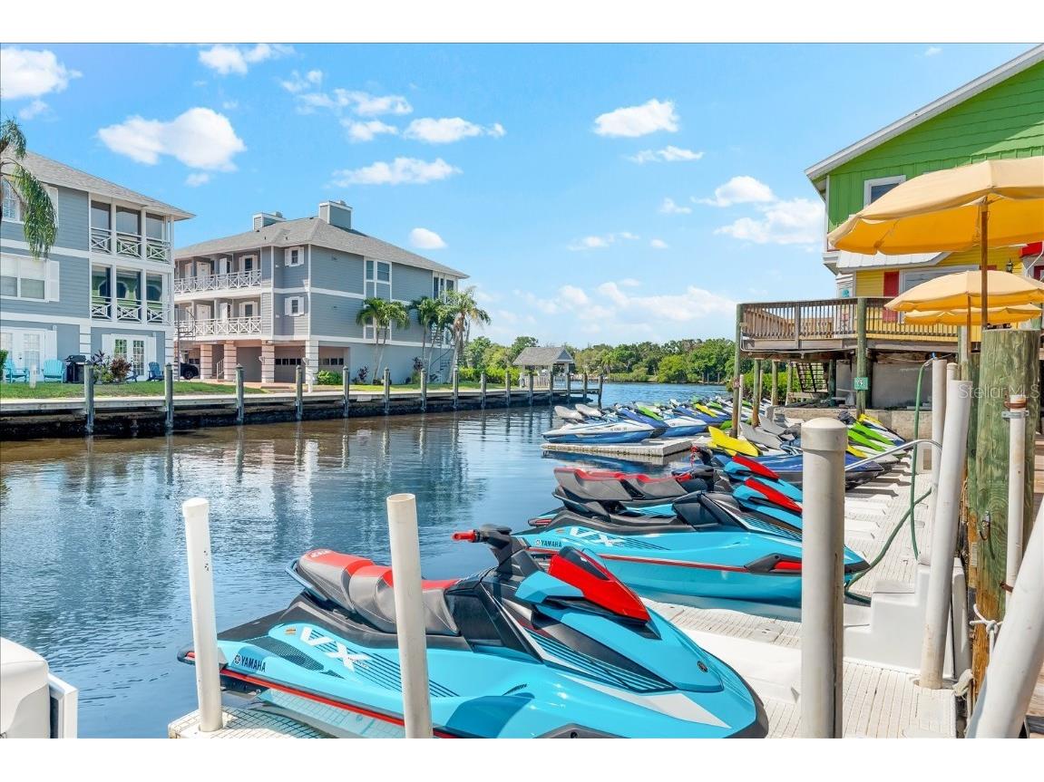 6451 Elmwood Avenue #H Sarasota FL 34231 A4673809 image97