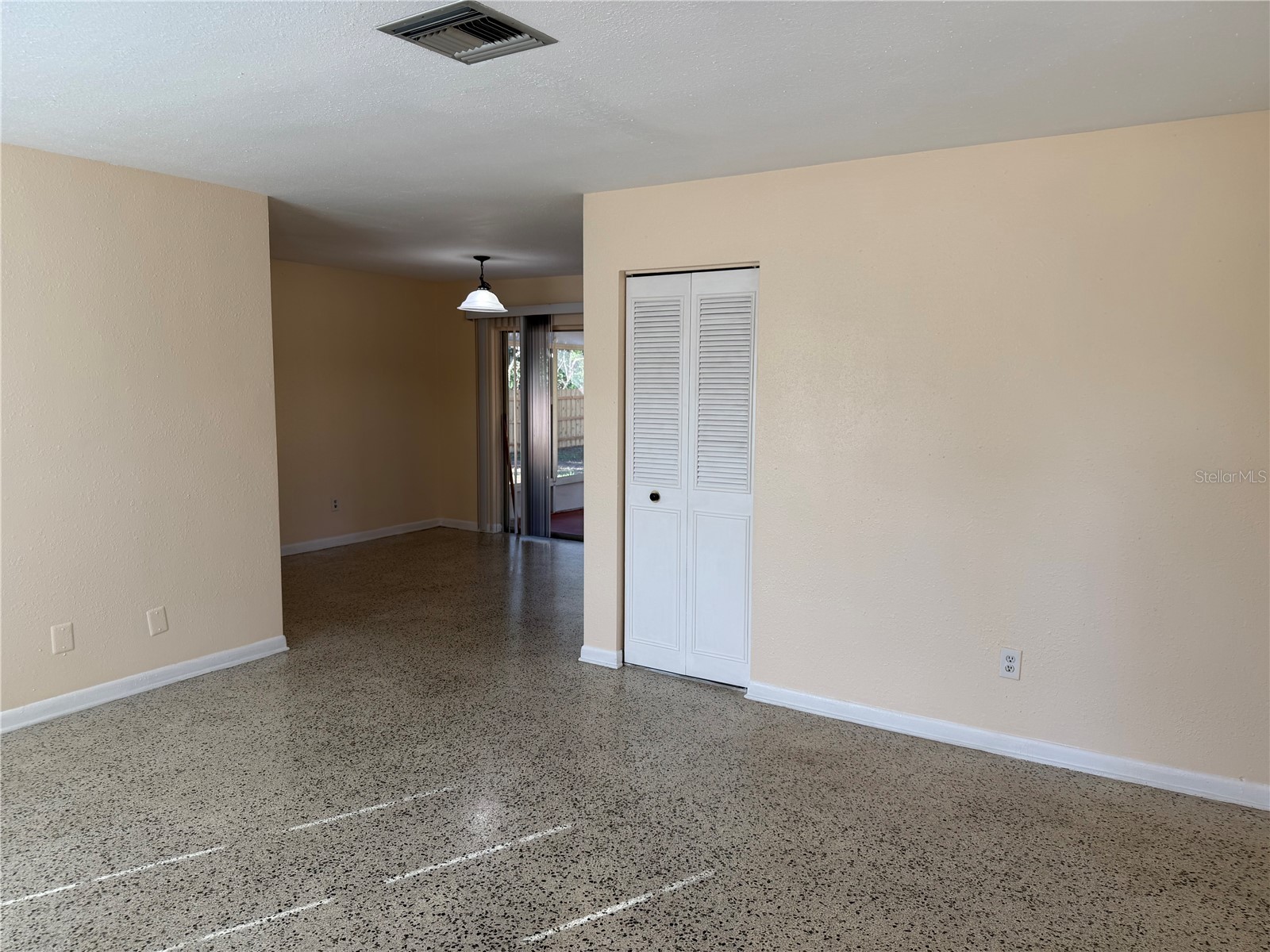 6452 Treehaven Drive Spring Hill FL 34606 W7883188 image4