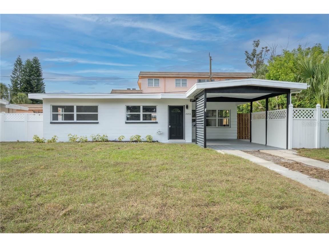 6453 44th Ave N Kenneth City FL 33709 O6110856 image1