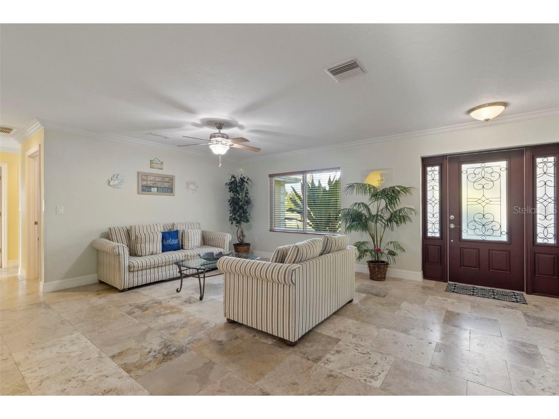 6454 Beechwood Avenue Sarasota FL 34231 A4663295 image10