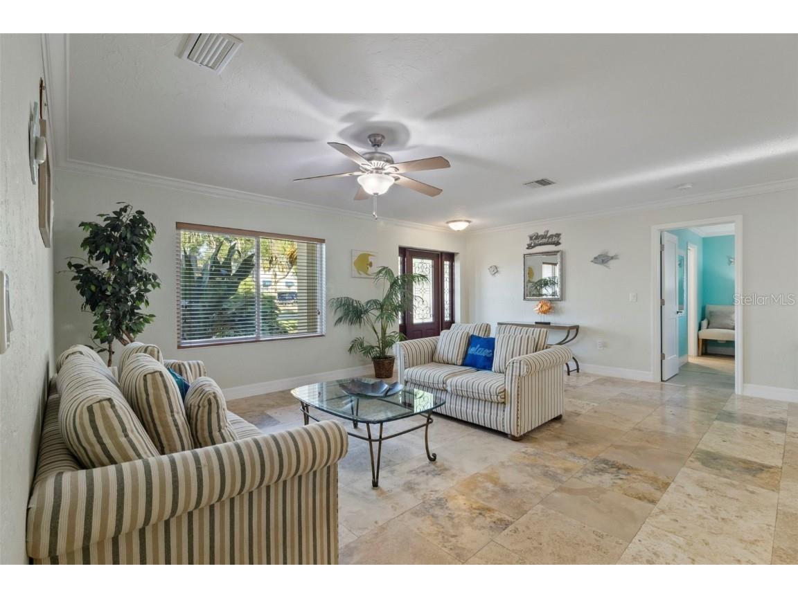 6454 Beechwood Avenue Sarasota FL 34231 A4663295 image12