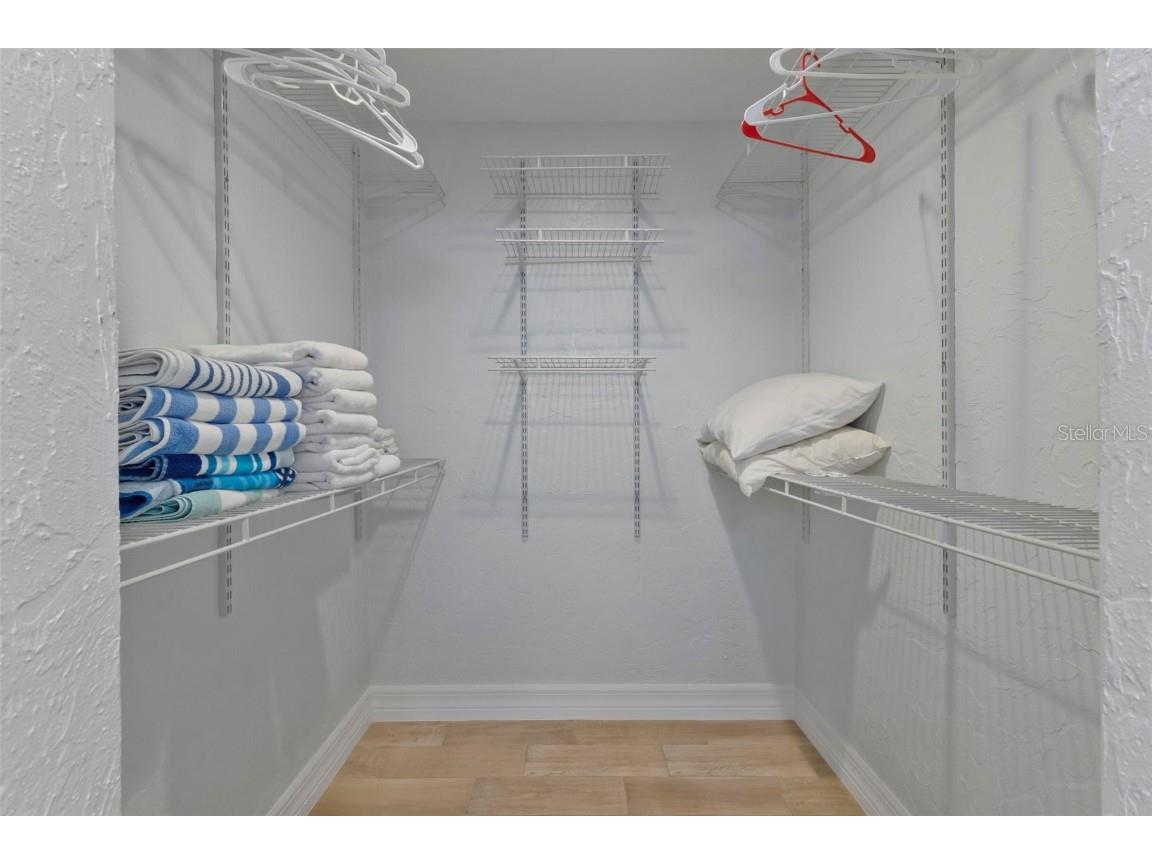 6454 Beechwood Avenue Sarasota FL 34231 A4663295 image23