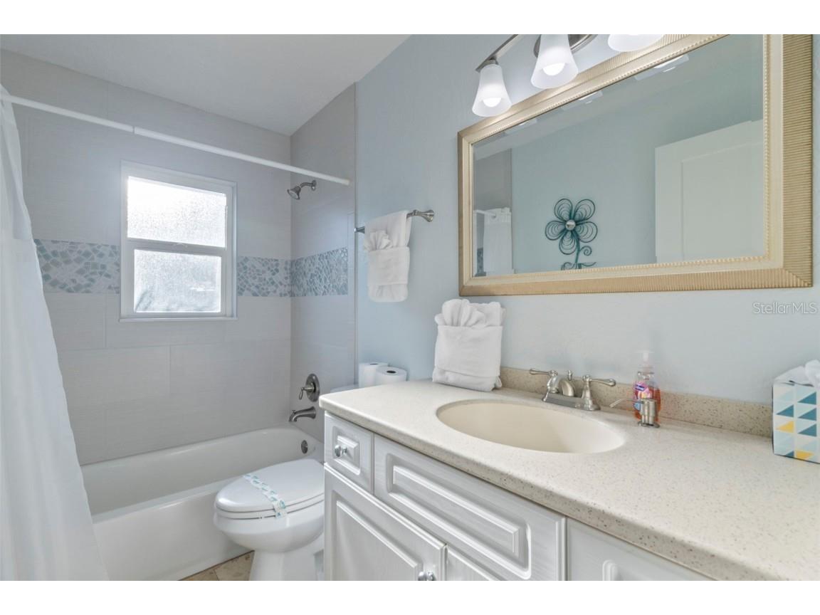 6454 Beechwood Avenue Sarasota FL 34231 A4663295 image31