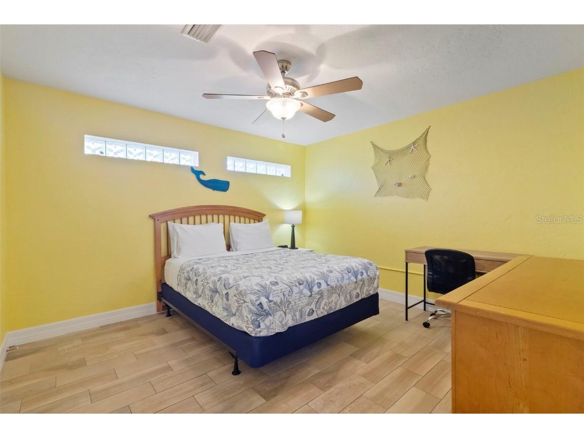 6454 Beechwood Avenue Sarasota FL 34231 A4663295 image46