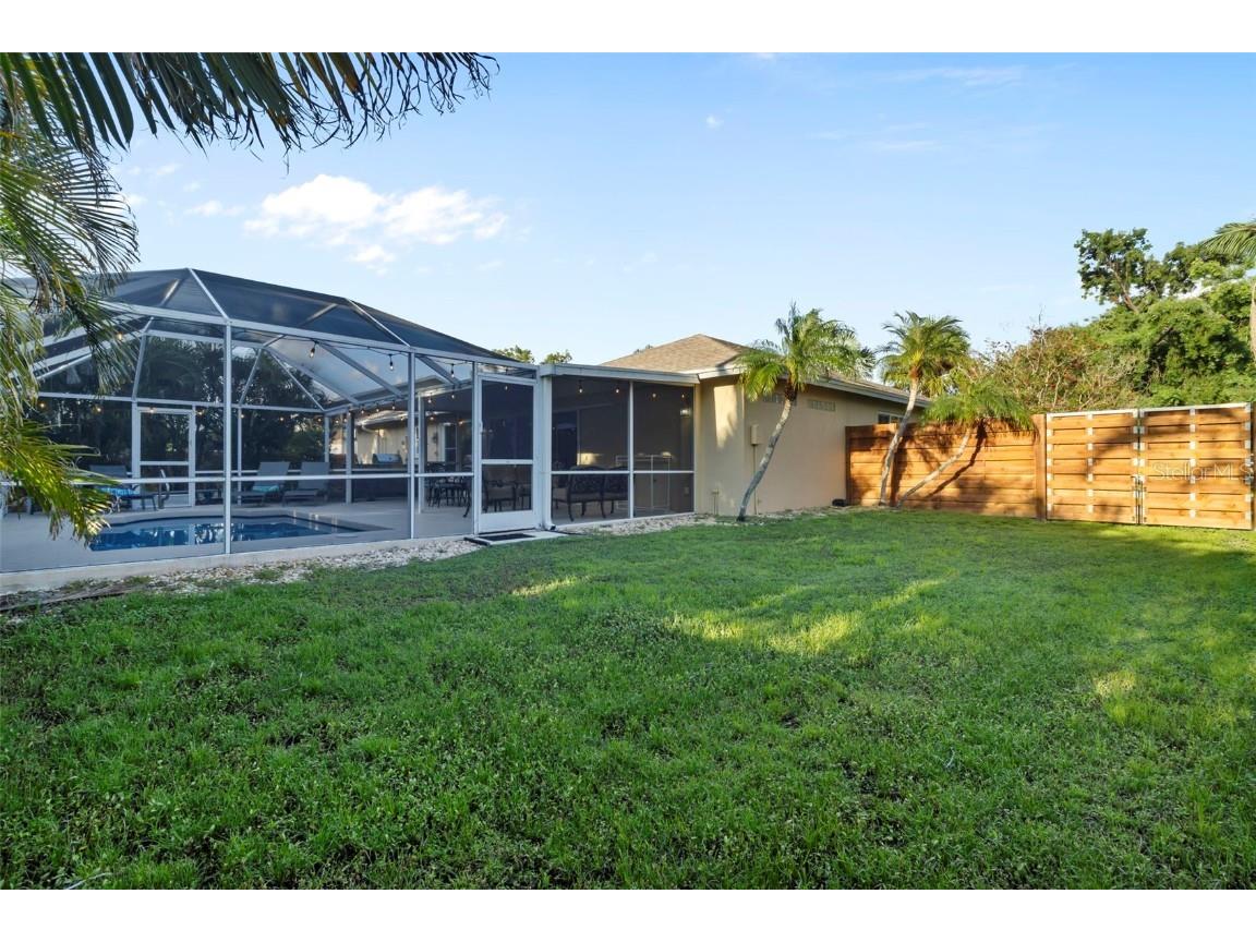 6454 Beechwood Avenue Sarasota FL 34231 A4663295 image59