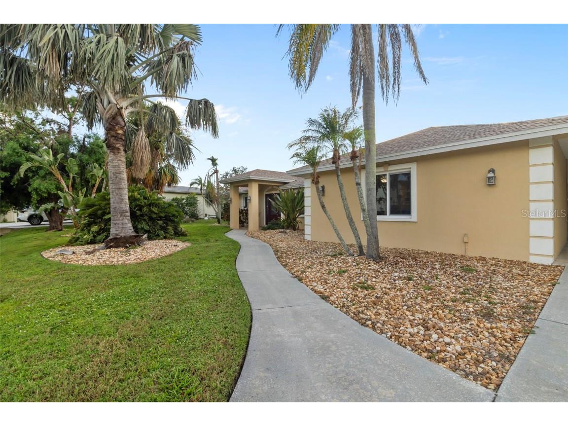 6454 Beechwood Avenue Sarasota FL 34231 A4663295 image6
