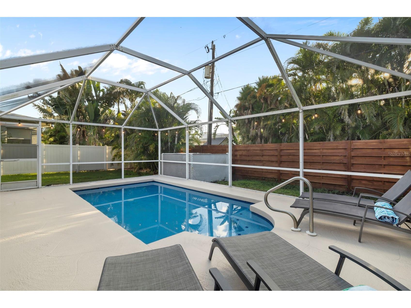 6454 Beechwood Avenue Sarasota FL 34231 A4688435 image50