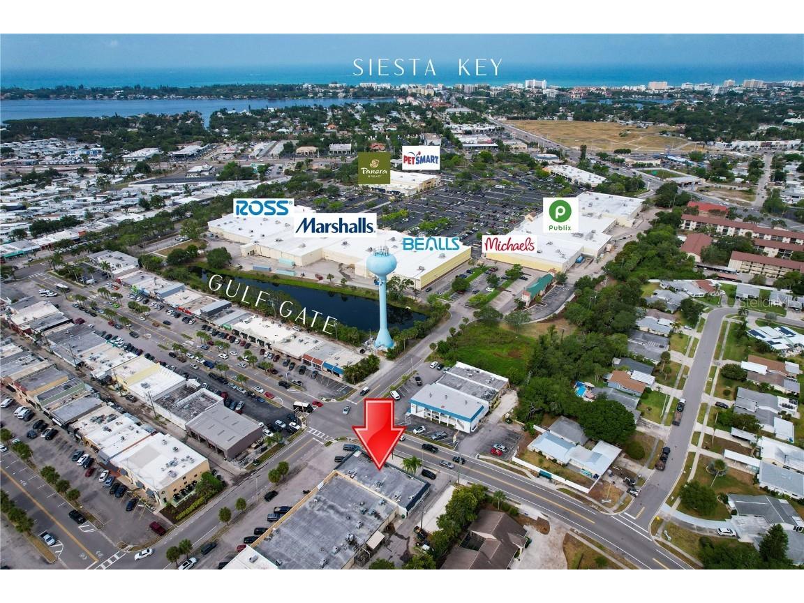 6455 Gateway Avenue Sarasota FL 34231 A4609337 image1