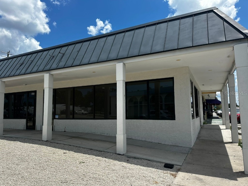 6455 Gateway Avenue Sarasota FL 34231 A4662766 image2