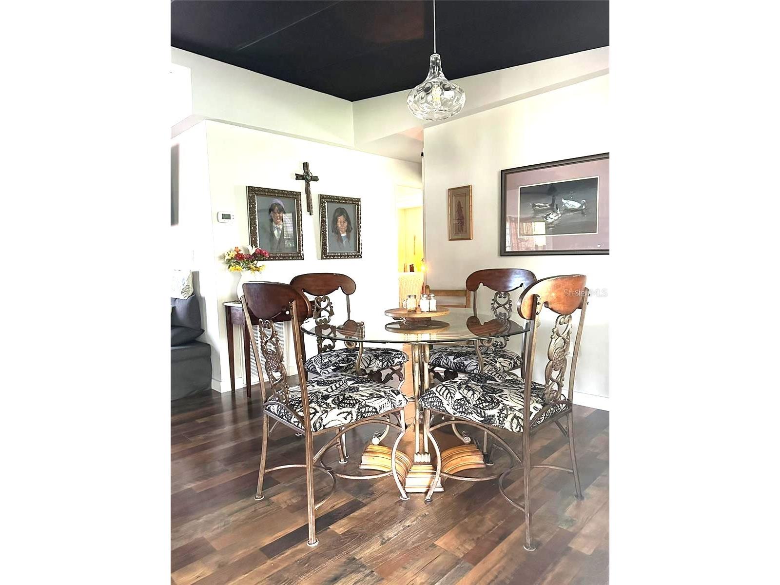 6456 Presidential Circle Zephyrhills FL 33540 TB8494599 image4