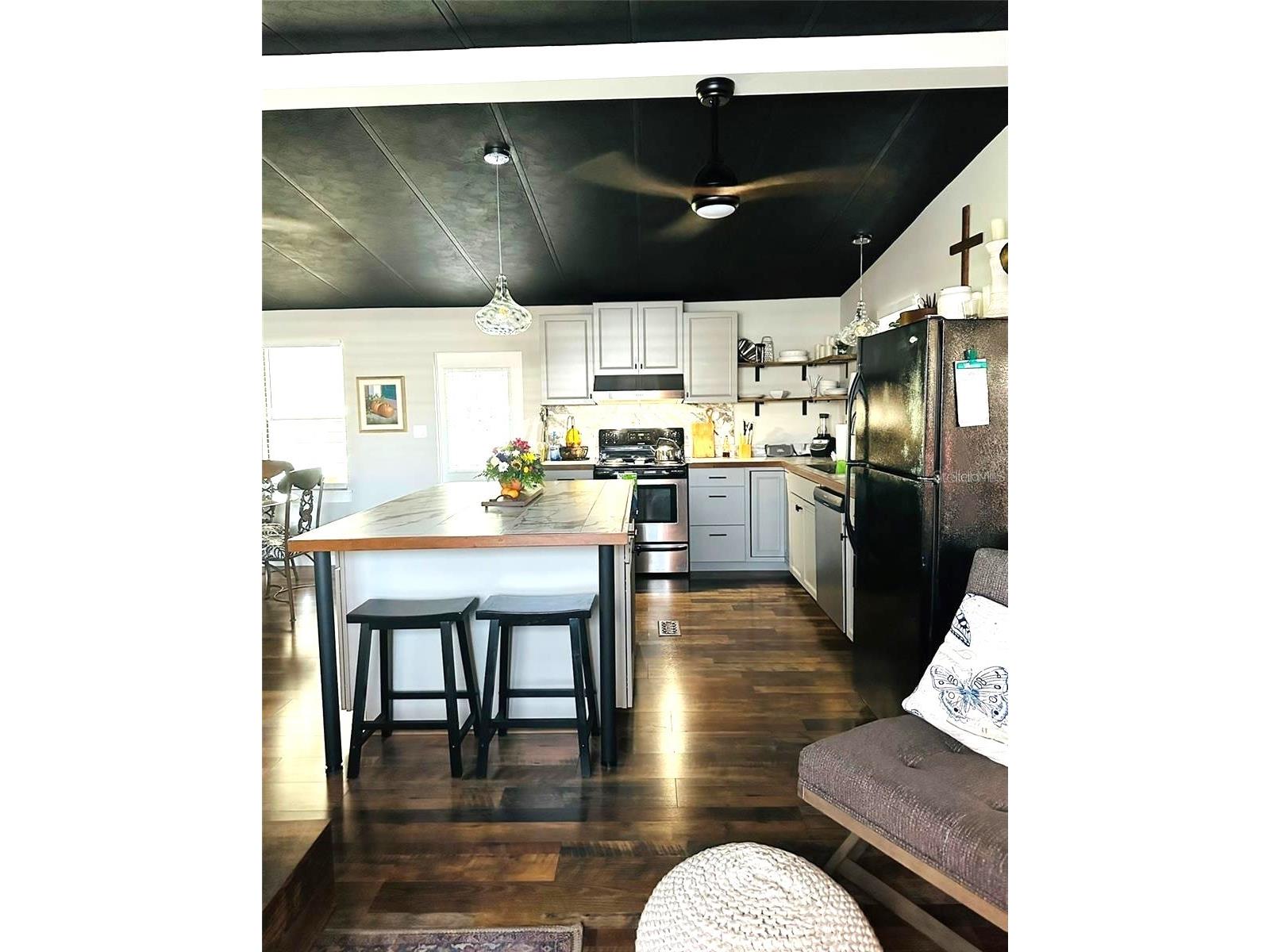 6456 Presidential Circle Zephyrhills FL 33540 TB8494599 image7