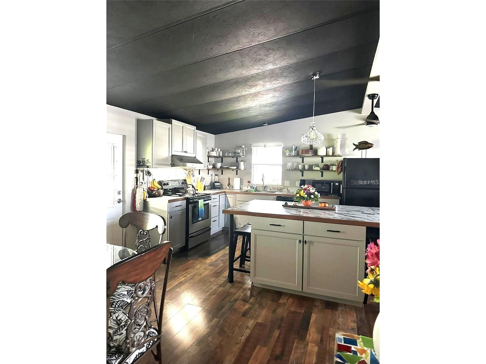 6456 Presidential Circle Zephyrhills FL 33540 TB8494599 image9