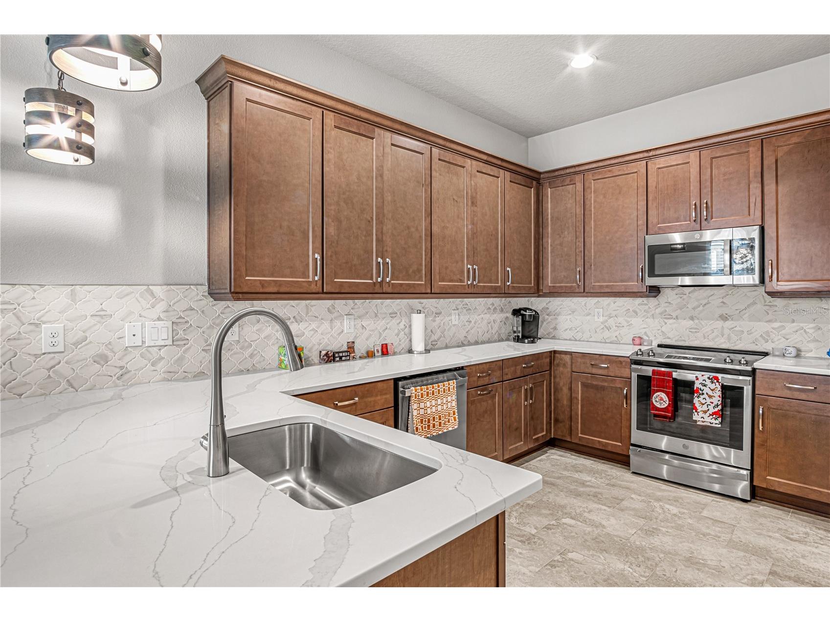 6456 Roseberry Court Port Orange FL 32128 V4949395 image2