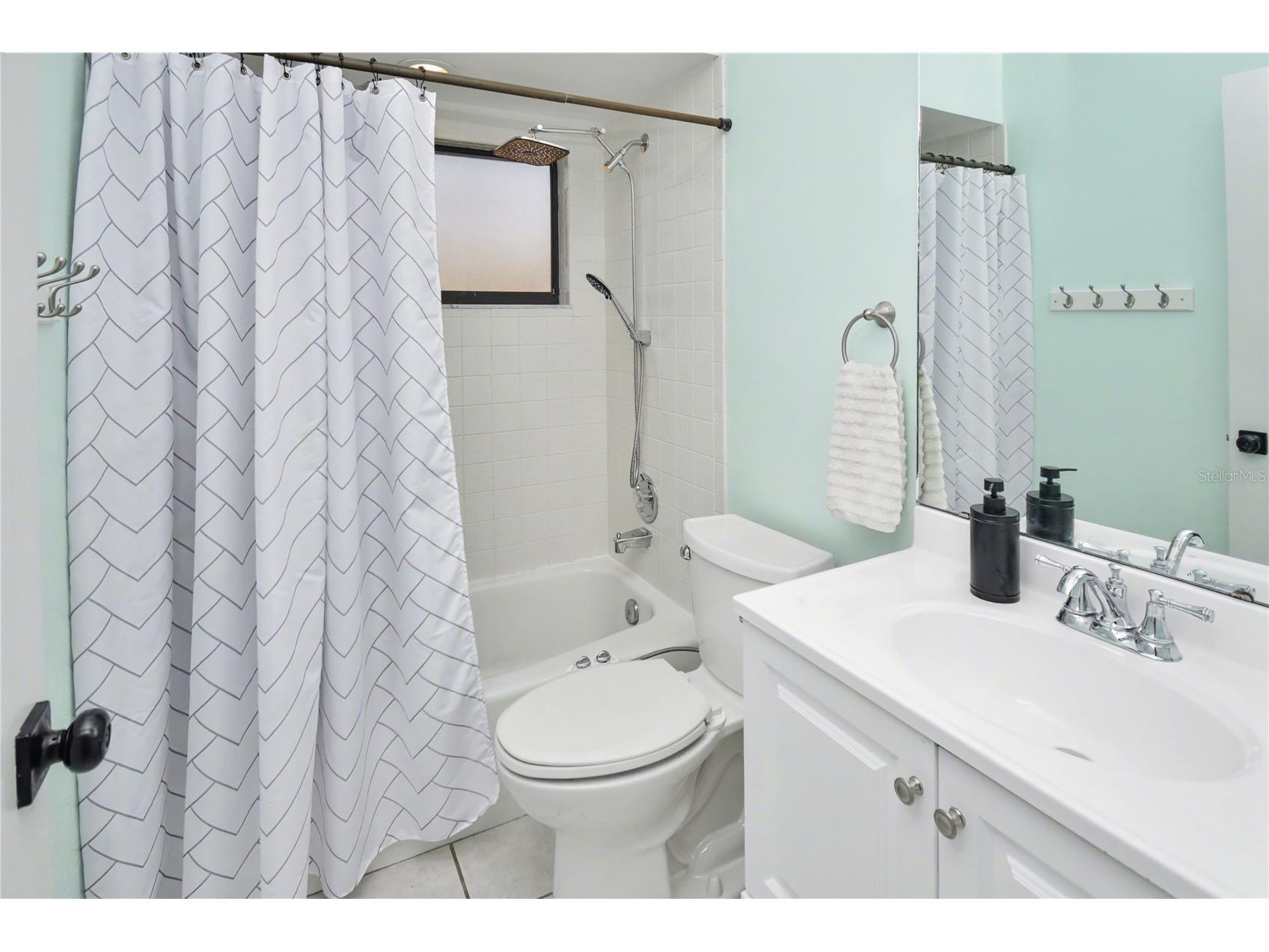 6456 Tarawa Drive Sarasota FL 34241 A4686718 image25