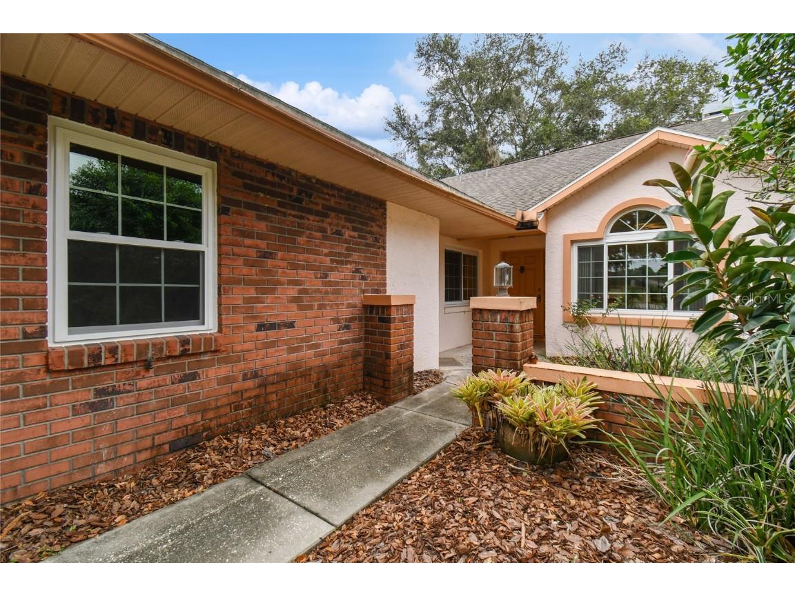 6458 Brentwood Drive Zephyrhills FL 33542 T3486437 image1