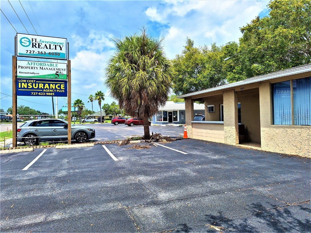 6459 Central Avenue Saint Petersburg FL 33710 U8212108 image1