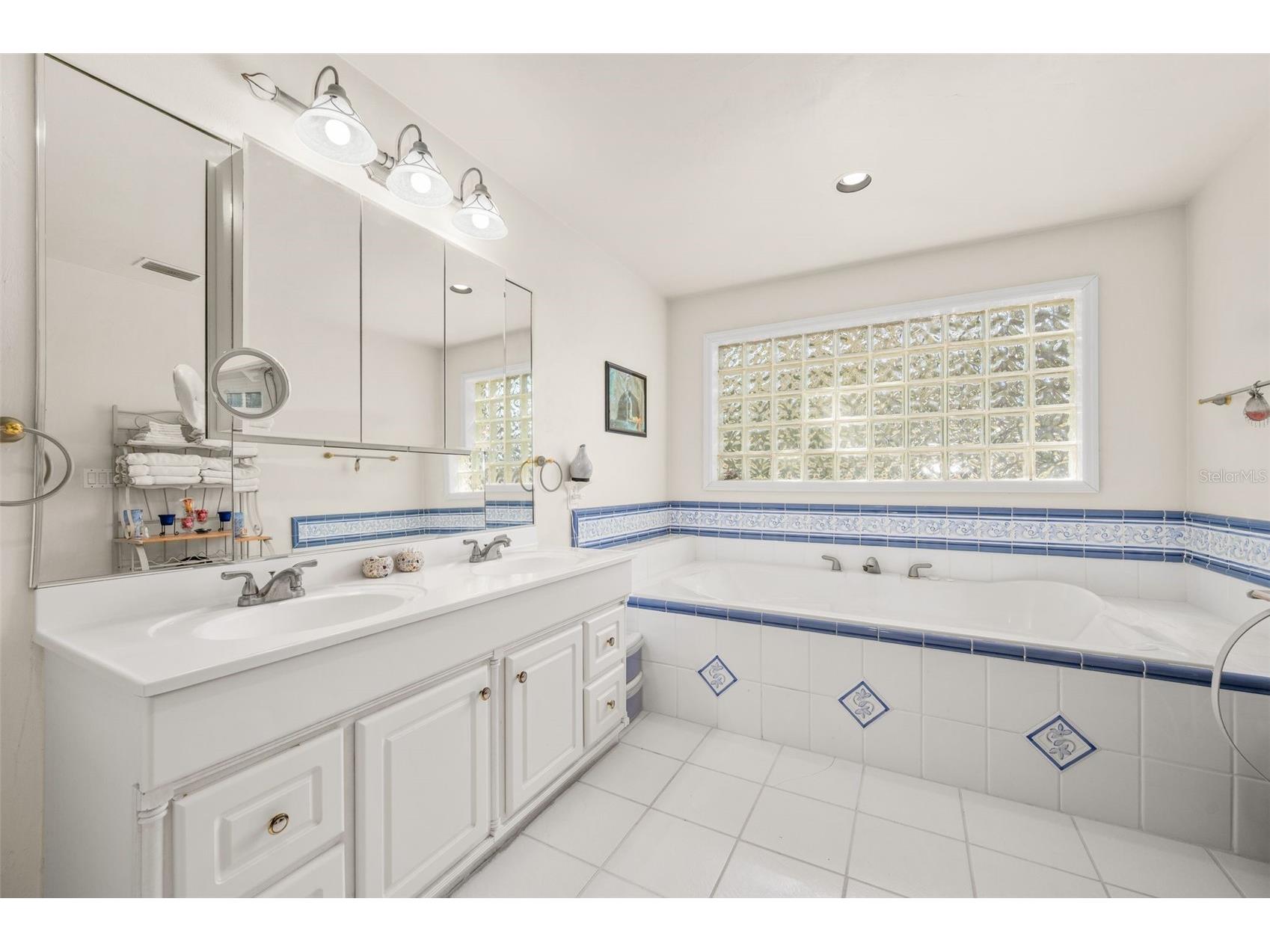 6459 SE County Road 337 Newberry FL 32669 GC539618 image25