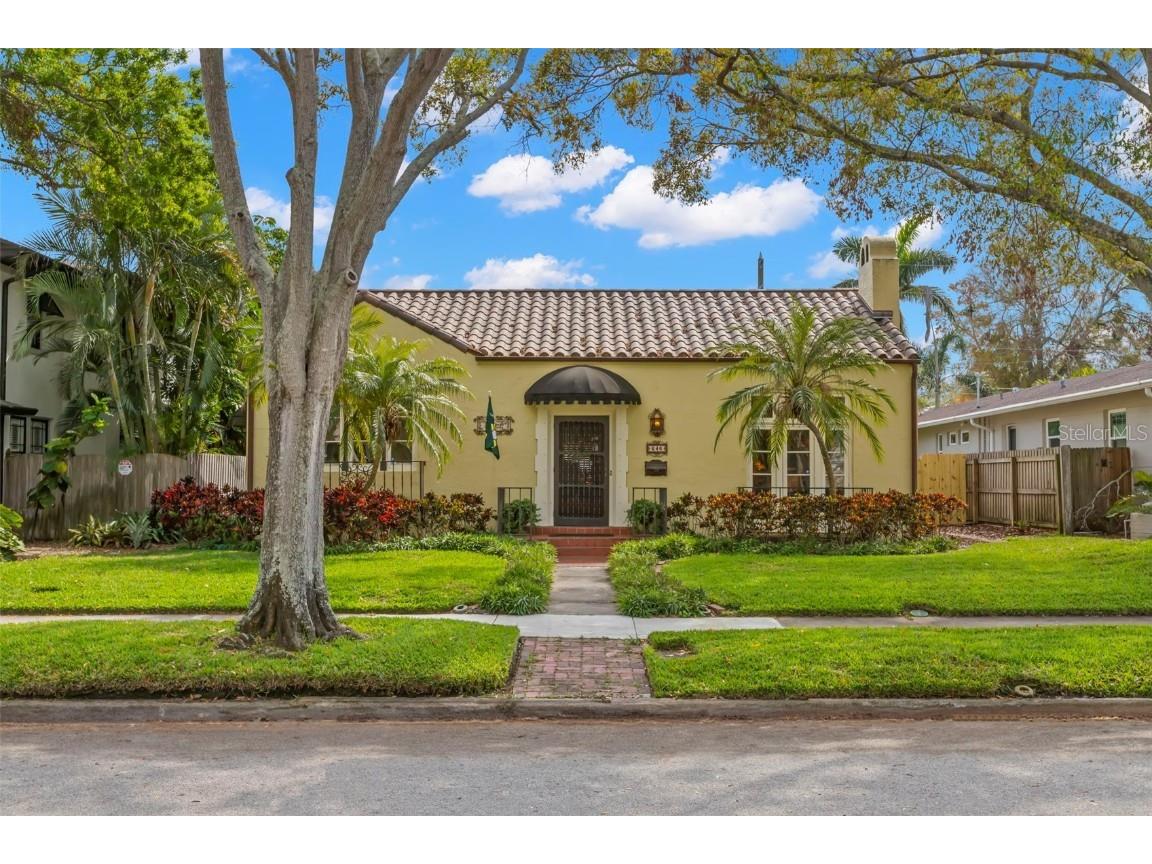 646 16th Avenue NE Saint Petersburg FL 33704 TB8368654 image50